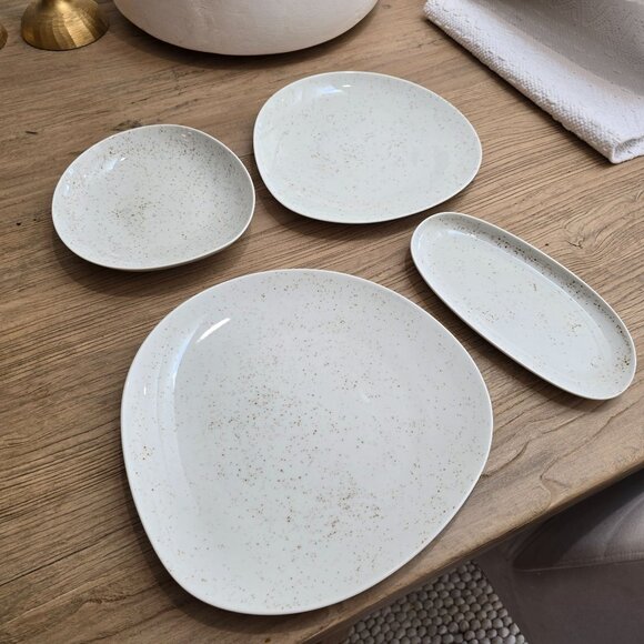 Schonwald German Organic Pottery Speckled Serving & Dinnerware Set 4 Pieces - Picture 2 of 14